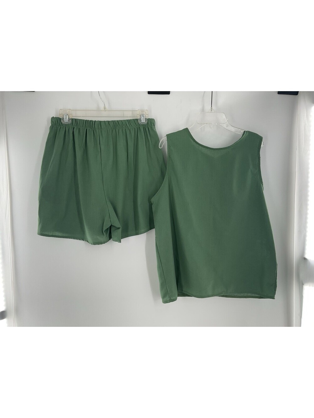 Unbranded Women’s Size Small Shorts And Sleeveless Top Set Light Weight 018